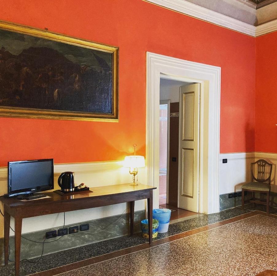 Palazzo Tucci D'epoca 4* Lucca
