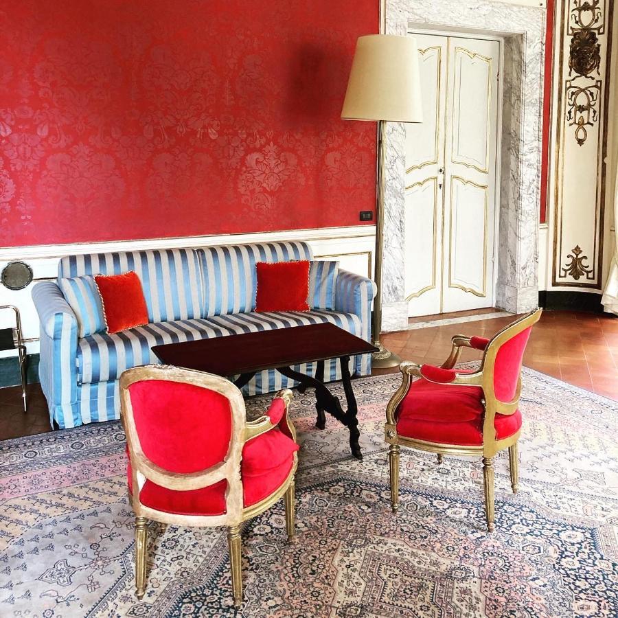 Palazzo Tucci D'epoca Frühstückspension Lucca